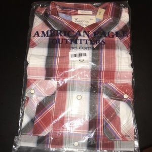 American Eagle short sleeved casual shirt